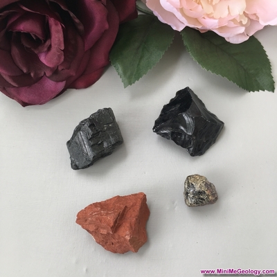 Root (Base) Chakra Natural Healing Crystal Bundle (1st Chakra) | Metaphysical Chakra Stones